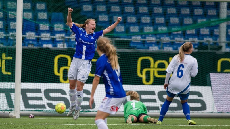 MÅLFARLIG: Henriette Strand scoret jevnt og trutt i 2017. Hun blir viktig også i år.