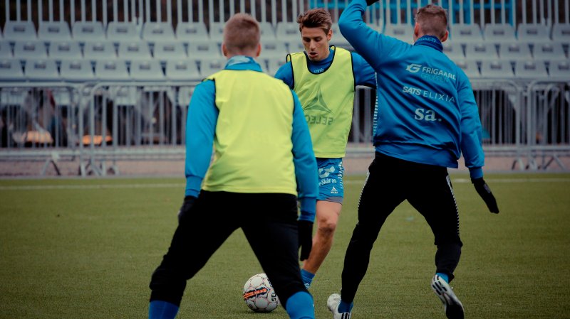 I STØTET: Zachariassen er godt i gang hos Sarpsborg 08. Foto: Alexander Klaussen