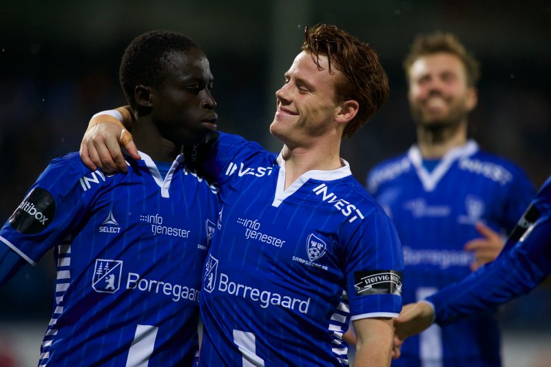 LOVENDE DUO: Krépin Diatta og Tobias Heintz har funnet tonen på og utenfor banen. (Foto: Christoffer Andersen)