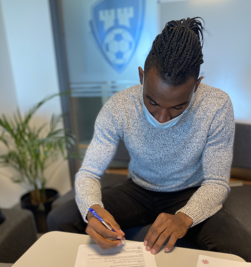 SIGNERER: Rashad Muhammed har signert en toårsavtale med Sarpsborg 08.