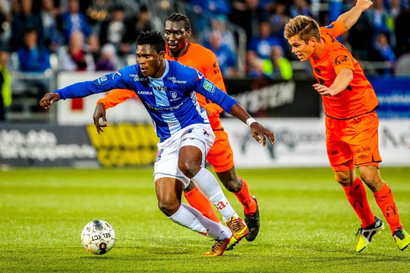 VENDEPUNKT: Aaron Samuel rett før han setter inn den avgjørende scoringen mot Haugesund i 2013. (Foto: Thomas Andersen)